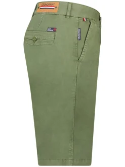 Bermuda kaki