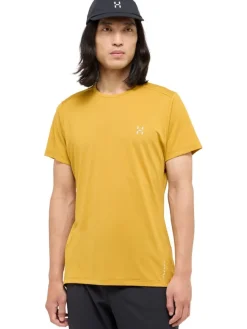 Functioneel shirt "L,I,M Tech" goudkleurig