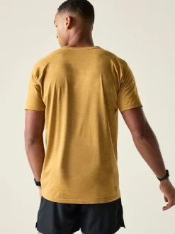 Functioneel shirt "Persist" geel