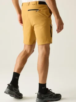 Functioneel short "Anti-Insect Travel Light" mosterdgeel