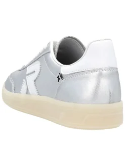 Leren sneakers zilverkleurig