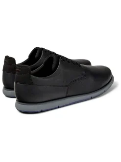 Leren veterschoenen zwart