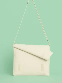 Schoudertas beige - (B)34 x (H)27 x (D)8 cm