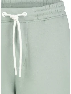 Short mintgroen