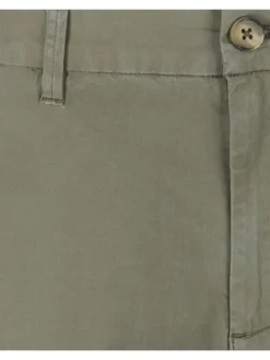 Short olijfgroen
