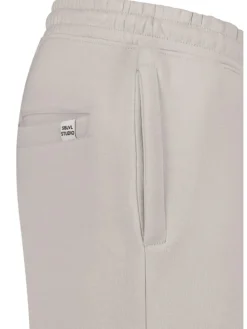 Short taupe