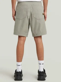 Short taupe