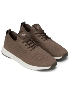 Sneakers bruin