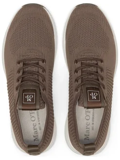 Sneakers bruin