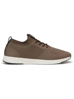 Sneakers bruin