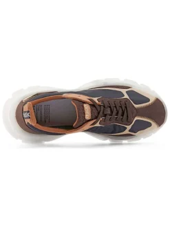 Sneakers "Bubba 04" bruin