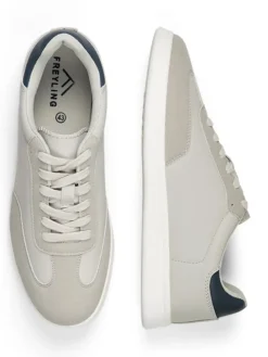 Sneakers taupe