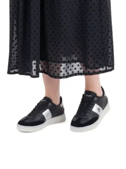 Sneakers zwart/zilverkleurig
